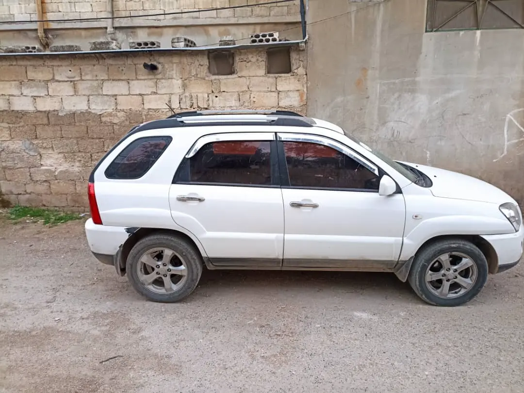 كيا سبورتاج 2009 بحالة ممتازة - صورة 4