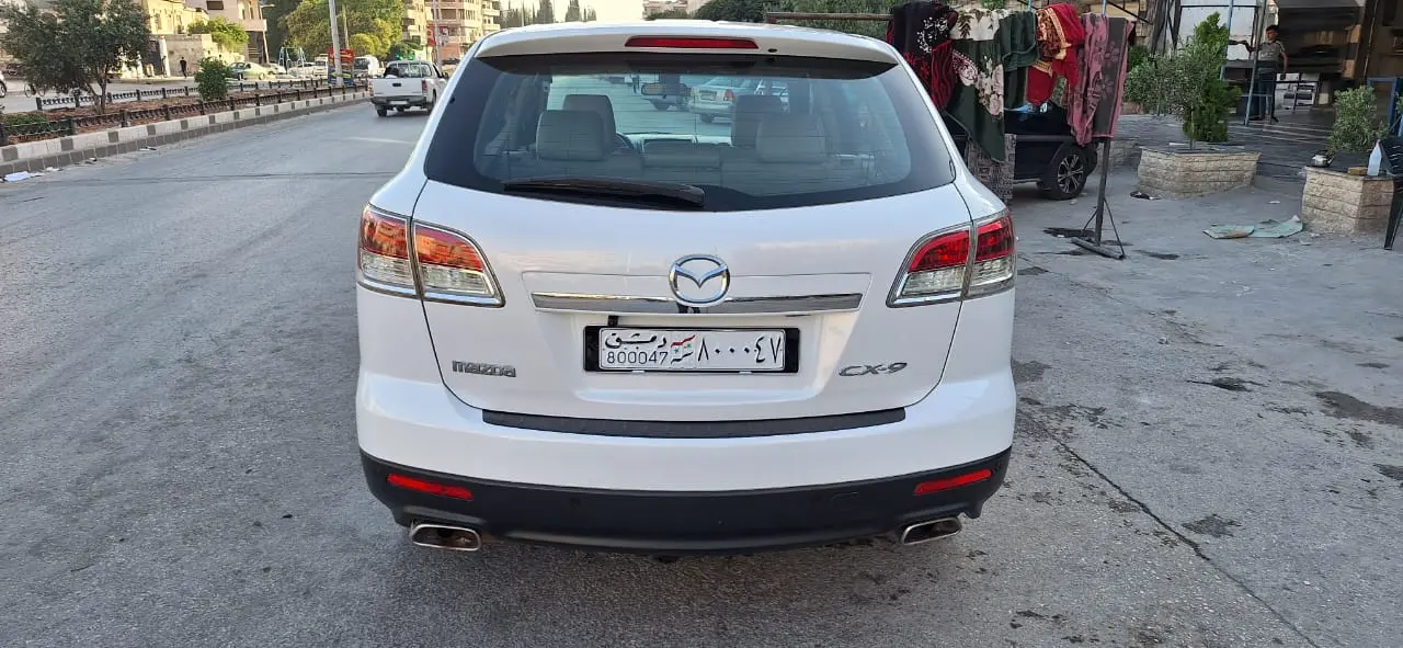 مازدا CX-9 2009 فل كامل بحالة ممتازة - صورة 2