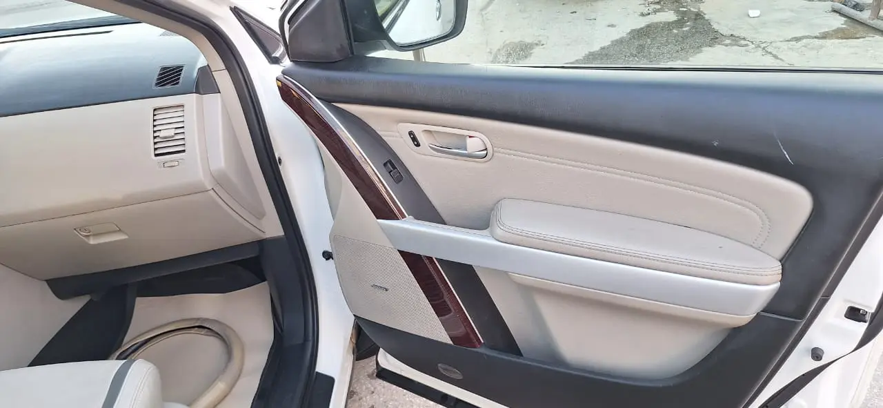 مازدا CX-9 2009 فل كامل بحالة ممتازة - صورة 7