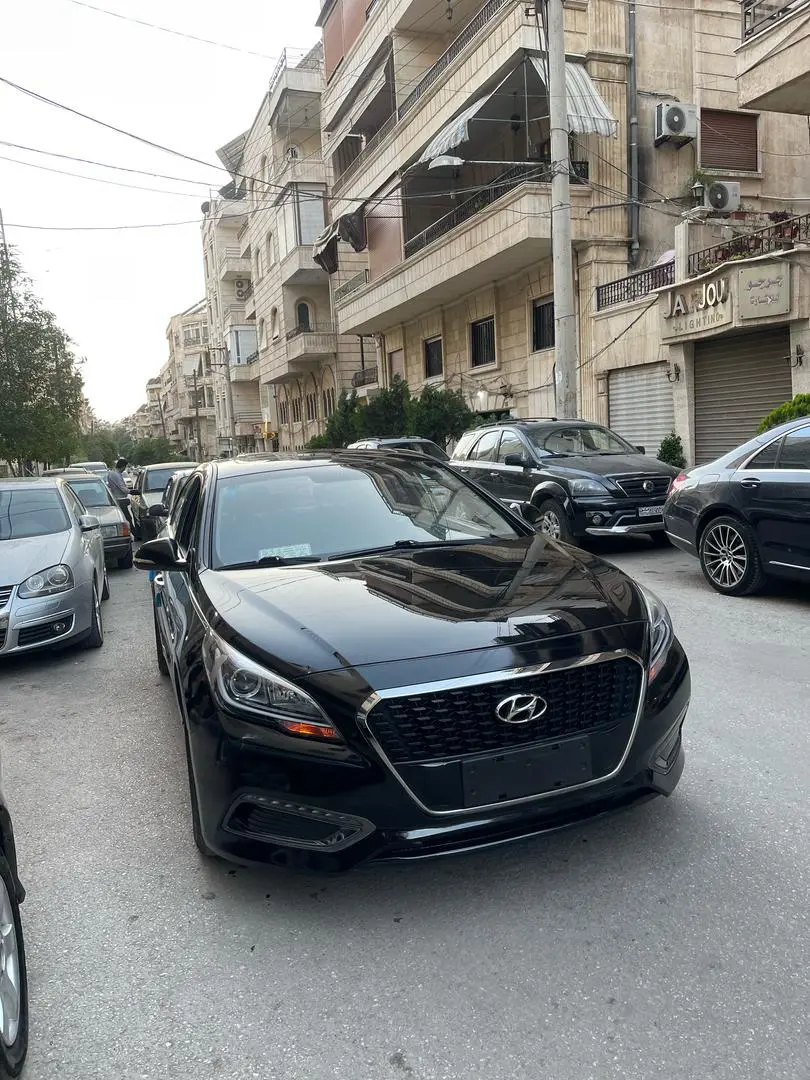 هيونداي سوناتا 2018 هايبرد  - صورة 1