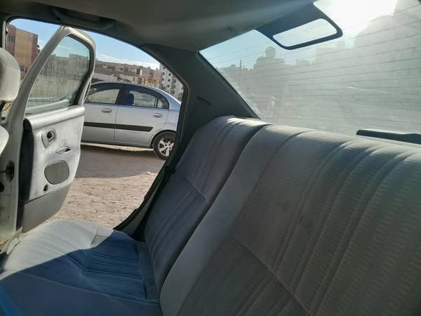 فورد مونديوم 1993 - صورة 4