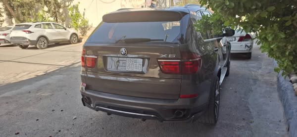 بي إم دبليو X5 2012 - صورة 2