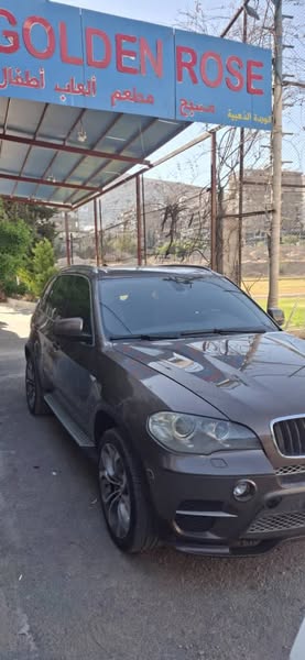بي إم دبليو X5 2012 - صورة 4