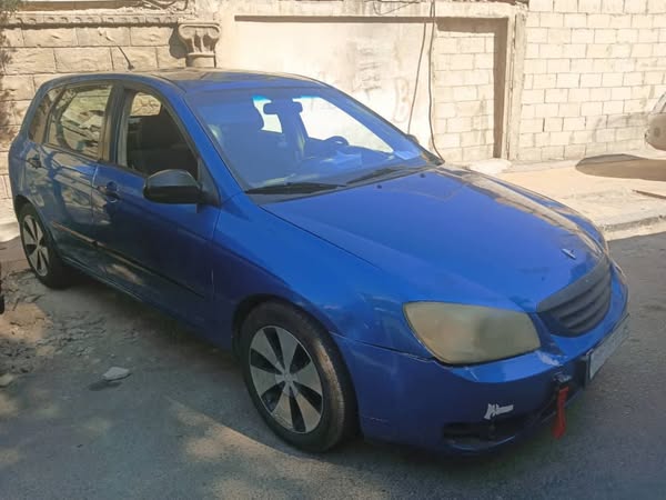 كيا Spectra 2005 - صورة 1