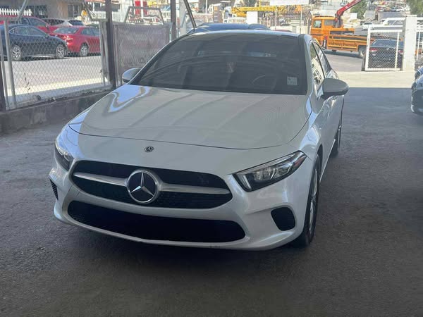 مرسيدس A220 2019 - صورة 2