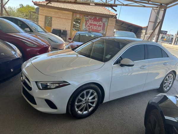 مرسيدس A220 2019 - صورة 3