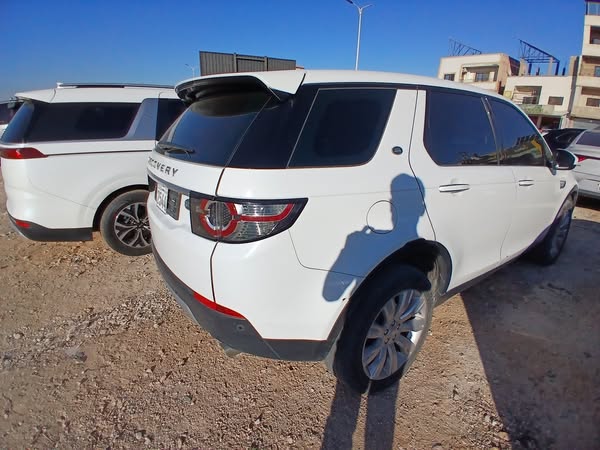 لاند روفر Discovery Sport 2016 - صورة 4