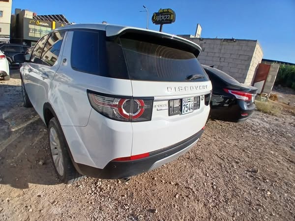 لاند روفر Discovery Sport 2016 - صورة 3