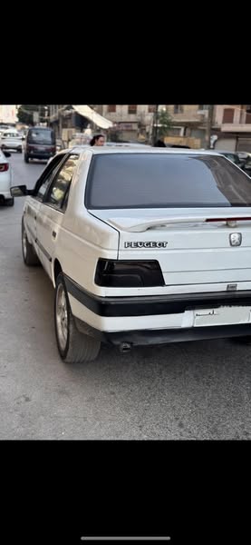 بيجو 405 1994 - صورة 1