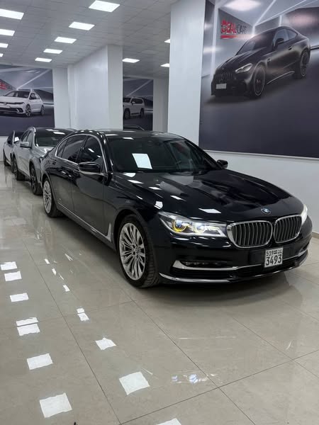 بي إم دبليو 750 2017 - صورة 3