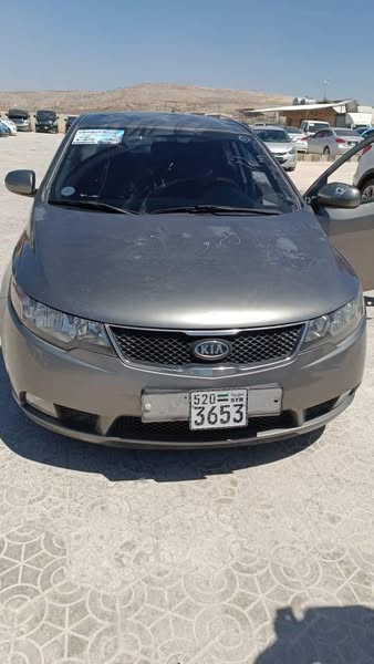 كيا Cerato 2011 - صورة 1