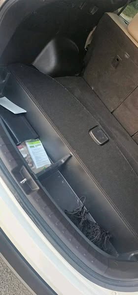مرسيدس بنز C300 2015 - صورة 4