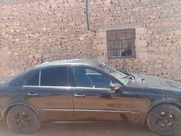 مرسيدس E200 2007 - صورة 4