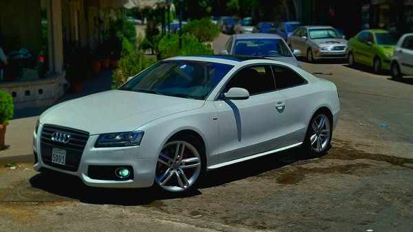 أودي A5 كوبيه 2011 - صورة 3