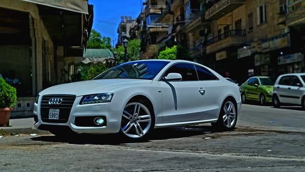 أودي A5 كوبيه 2011 - صورة 1