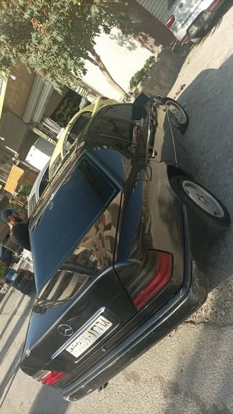 مرسيدس 300 1991 - صورة 1