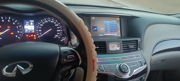 إنفينيتي M56s 2011 - صورة 5