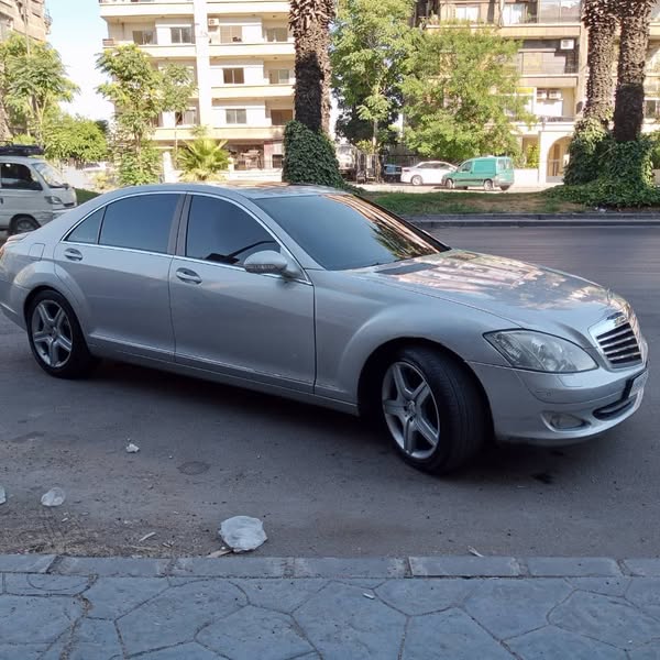 مرسيدس S-Class 2006 - صورة 5