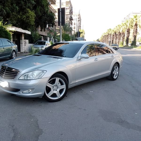 مرسيدس S-Class 2006 - صورة 3