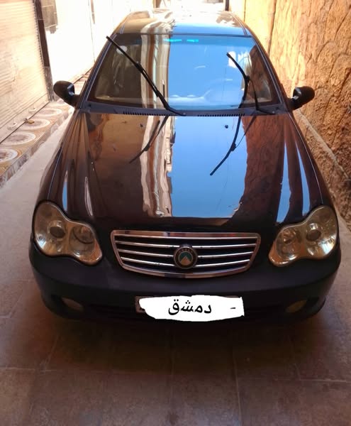 جيلي إمجراند 2009 - صورة 1