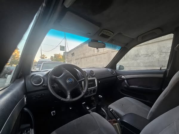 MG ZS 2007 - صورة 4