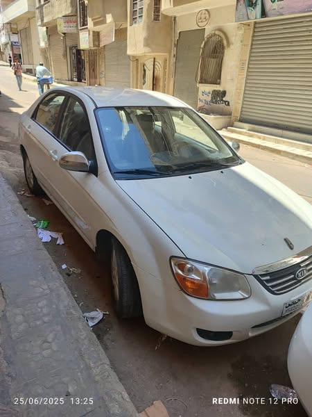كيا سيراتو 2009 - صورة 2