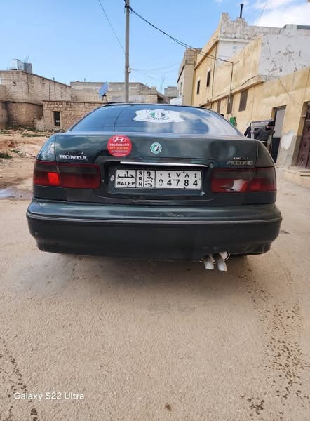 هوندا أكورد 2001 - صورة 3