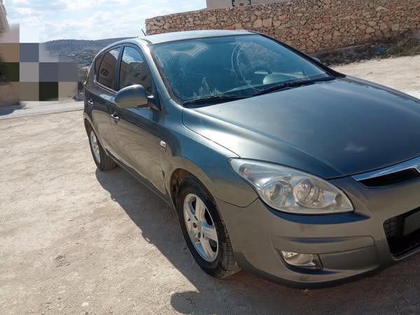 هيونداي i30 2010 - صورة 3
