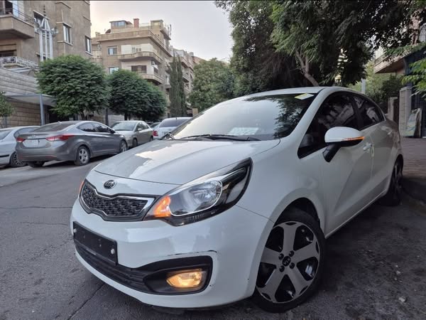 هيونداي آزيرا غرانديور 2014 - صورة 3