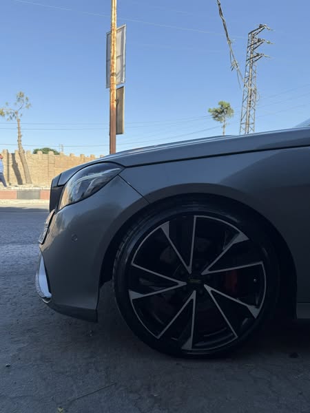 مرسيدس E-Class 2013 - صورة 3