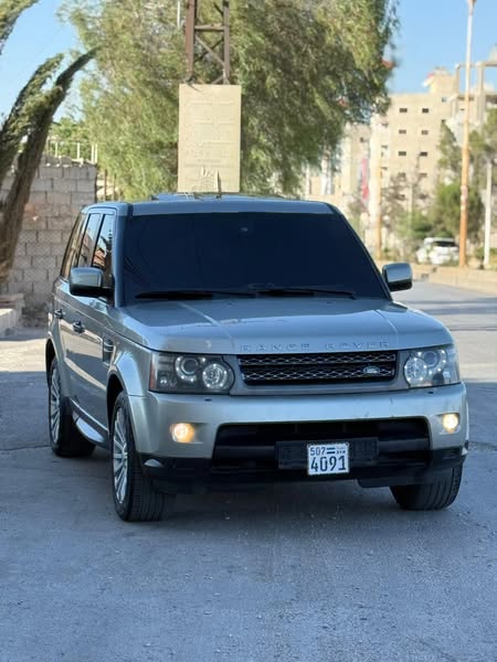 رنج روفر Range Rover Sport 2011 - صورة 2