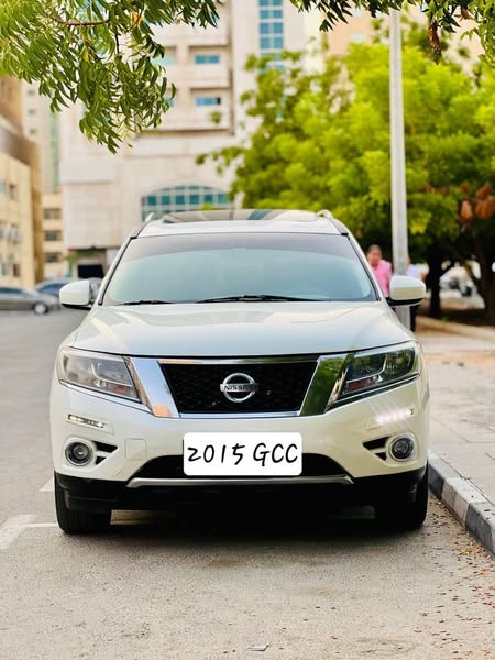 نيسان باثفايندر 2015 - صورة 1