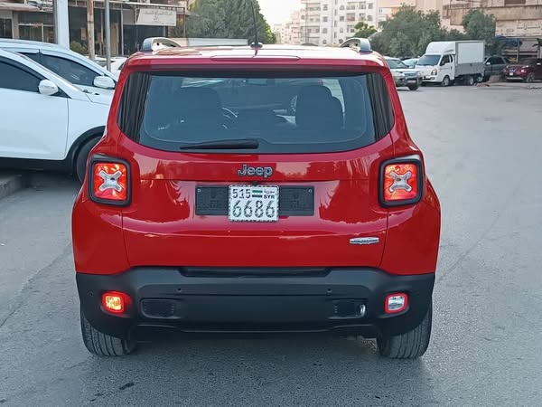 جييب Renegade 2017 - صورة 5