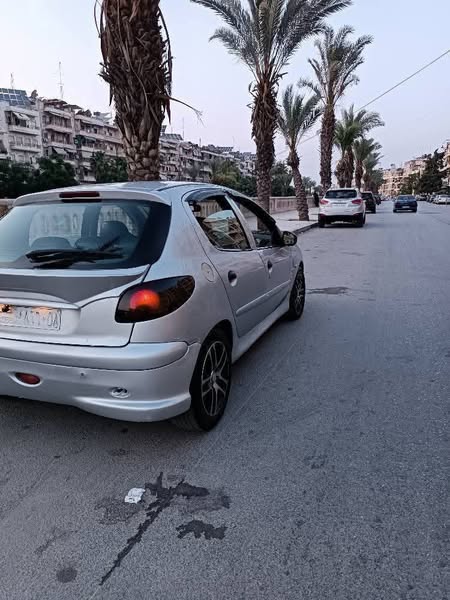بيجو 206 2004 - صورة 2