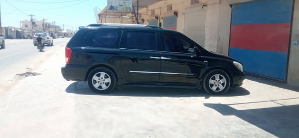 كيا كرنفال 2009 - صورة 2