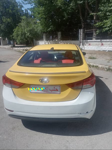 هيونداي Elantra 2014 - صورة 4