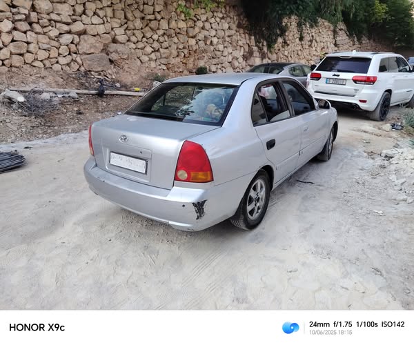 هيونداي اكسنت 2002 - صورة 3