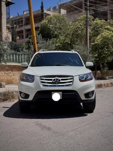 هيونداي سنتافية 2011 - صورة 1