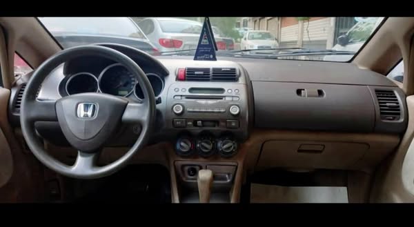 هوندا City 2006 - صورة 1