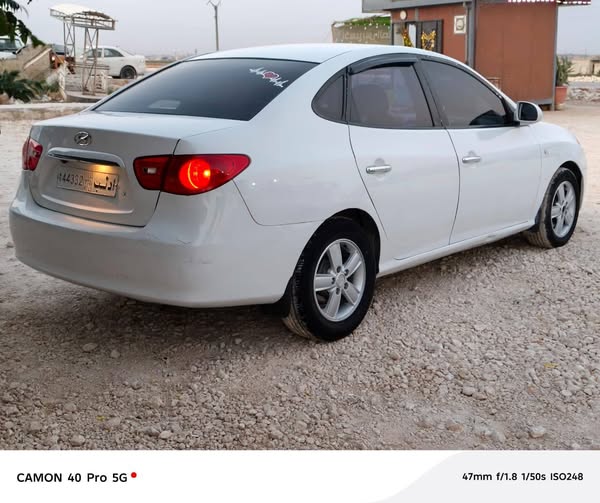 هيونداي أفانتي 2008 - صورة 3