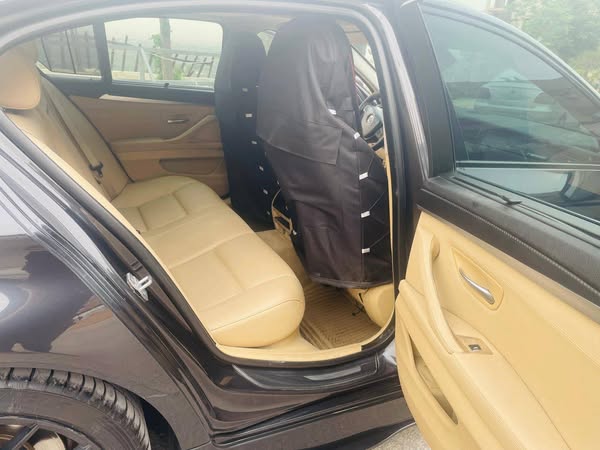 بي إم دبليو 520i 2014 - صورة 1