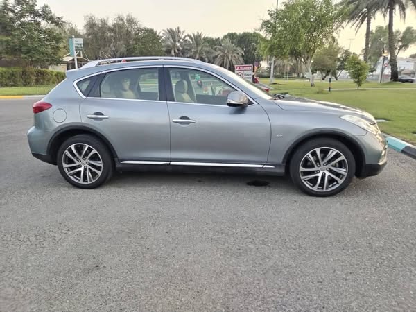 انفينيتي QX50 2017 - صورة 2