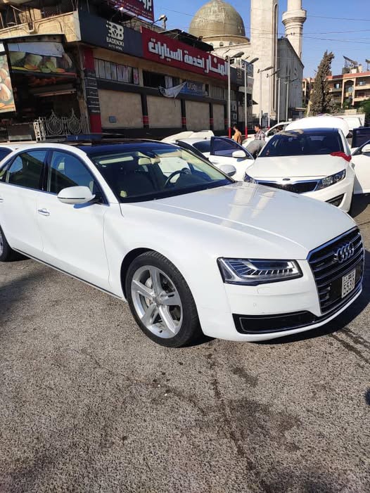 أودي A8 2015