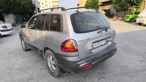 هيونداي سنتافي 2004 - صورة 2