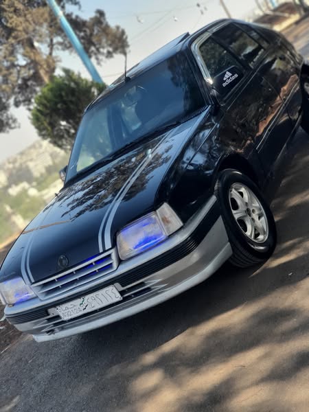 أوبل كاديت 1993 - صورة 5