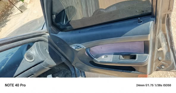 بي واي دي F3 2007 - صورة 1