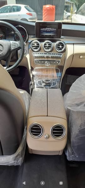 مرسيدس C 300 2017 - صورة 5