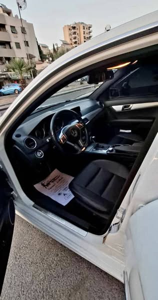 مرسيدس C250 2014 - صورة 5