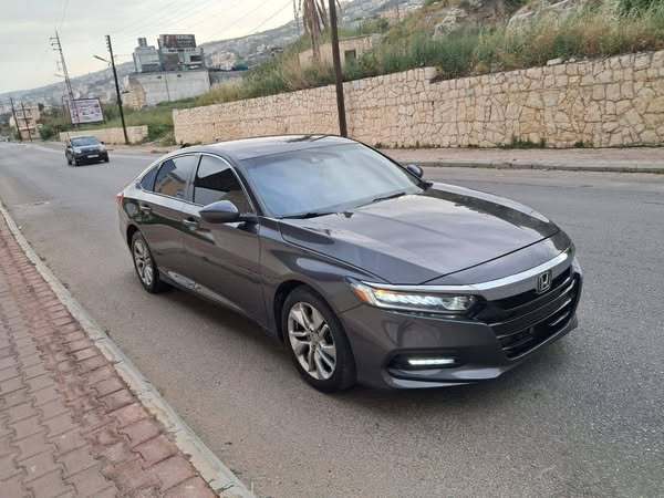 هوندا أكورد 2018 - صورة 1