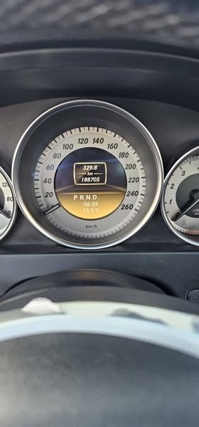 مرسيدس c200 2012 - صورة 4
